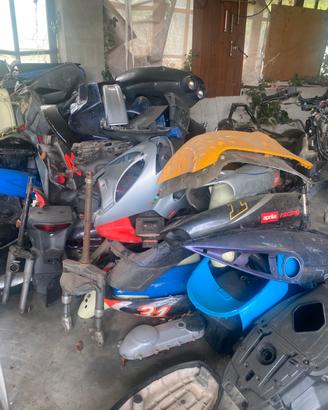 ricambi vari scooter e moto