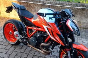 KTM 1290 super Duke 