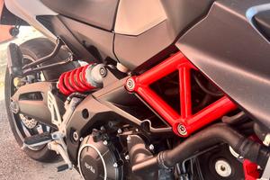 Aprilia shiver 900