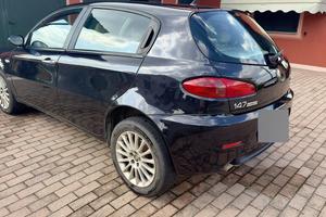 Alfa 147 1.6 T. SPARK Benzina
