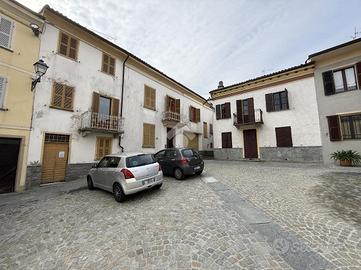 CASA SEMINDIPENDENTE A CASTEL ROCCHERO