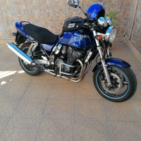 Suzuki gsx 750 inazuma