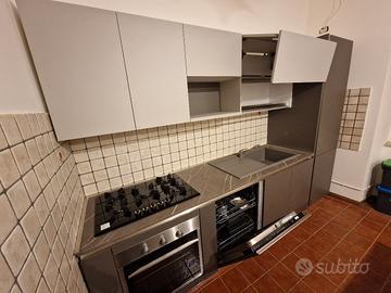 Veneta Cucine con isola - Anno 2024