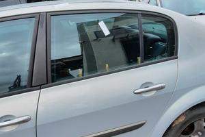 RENAULT MEGANE 2005 - PORTA POSTERIORE SINISTRO