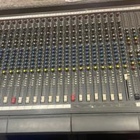 Mixer Soundcraft  Delta  24Ch  + alim and case