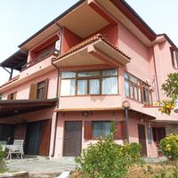 Appartamento in villa a 3,5 Km dal mare