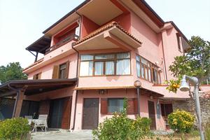 Appartamento in villa a 3,5 Km dal mare