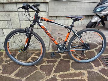 bici MTB in alluminio nuova