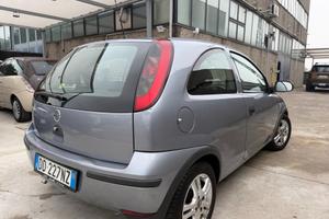Opel Corsa 1.0i benzina euro4 unico proprietario