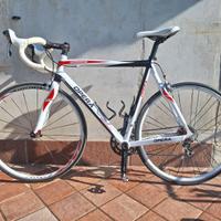 Bicicletta Opera con rulli