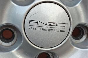 Cerchi lega Anzio 15” 5×114,3 ET45 + gomme gratis