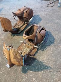 Lotto due scocche  Vespa 1955 da restauro + targhe