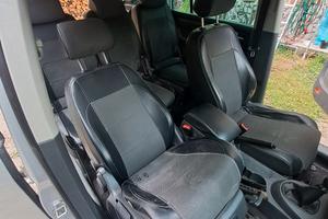 sedili volkswagen  touran 