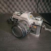 Macchina fotografica Canon reflex AE-1