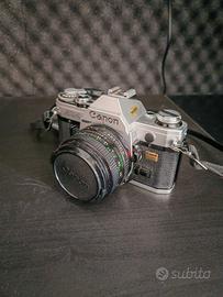 Macchina fotografica Canon reflex AE-1