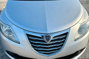 Lancia Ypsilon natural power