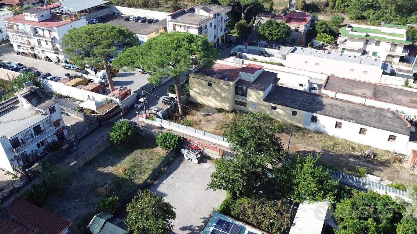 TERRENO A NAPOLI - Vista 2
