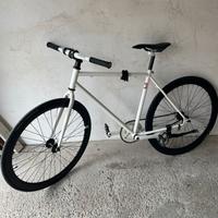 Bicicletta contropedale