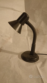 Lampada nera