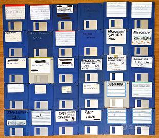 NN.30 FLOPPY DISK DS DD TESTATI AMIGA 500 100% OK