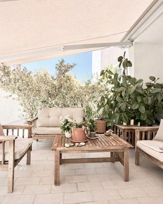 Moderno trivano con ampia terrazza a Sassari