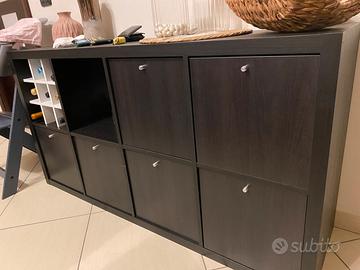 Mobile IKEA nero-marrone con accessori