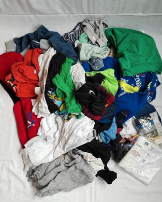 ✅6Kg. Abbigliamento misto bambino 5-7 anni