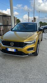 T-Roc 1.0 Full optional tetto panoramico perfetta!