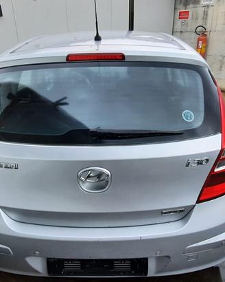 HYUNDAI I30 2010 - PORTELLONE POSTERIORE