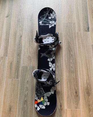 Snowboard completo con attacchi