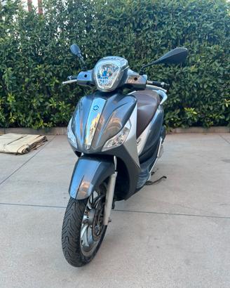 Piaggio Medley 125
