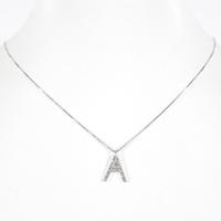 Collana lettera A in oro