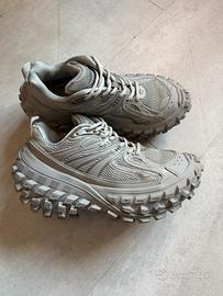 Balenciaga Defender 43