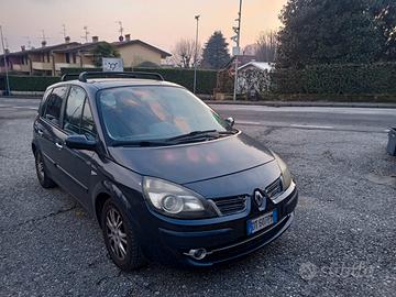 Renault Scenic 2008