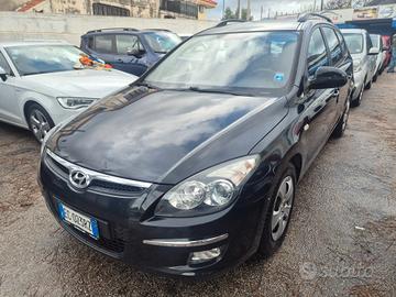 Hyundai i30 CW 1.4 Comfort unico proprietario 2010