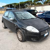fiat grande punto  ford fieta