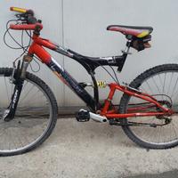 Bici mountain bike cambio Shimano