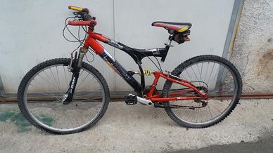 Bici mountain bike cambio Shimano