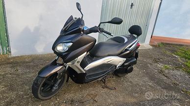 Yamaha X-MAX 250 Sport
