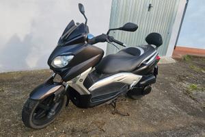 Yamaha X-MAX 250 Sport