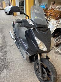 A.f.f.a.r.e  XMax 125