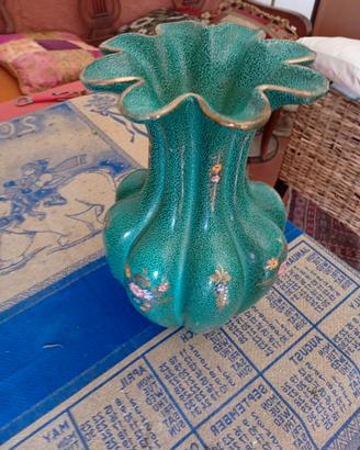 Vaso DERUTA