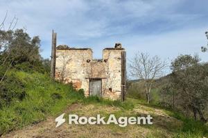 Rustico / Casale di 81 m² con 3 locali a Moscufo