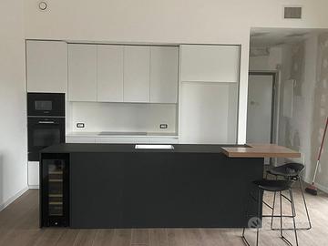 Cucina con isola_ NB: IMP. CUCINA GIA' SMONTATA