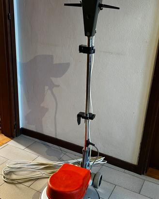 Lucidatrice professionale Hoover C5082