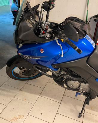 SUZUKI V-STROM
