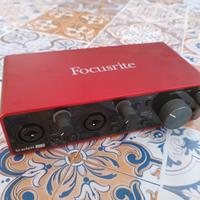 scheda audio Focusrite Scarlett 212 