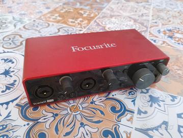 scheda audio Focusrite Scarlett 212 