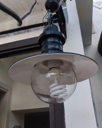 Lampada a sospensione stile industriale nera