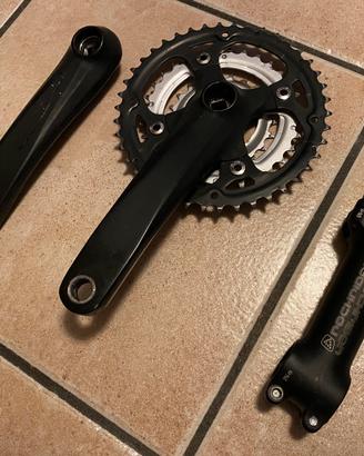 Attacco e guarnitura MTB